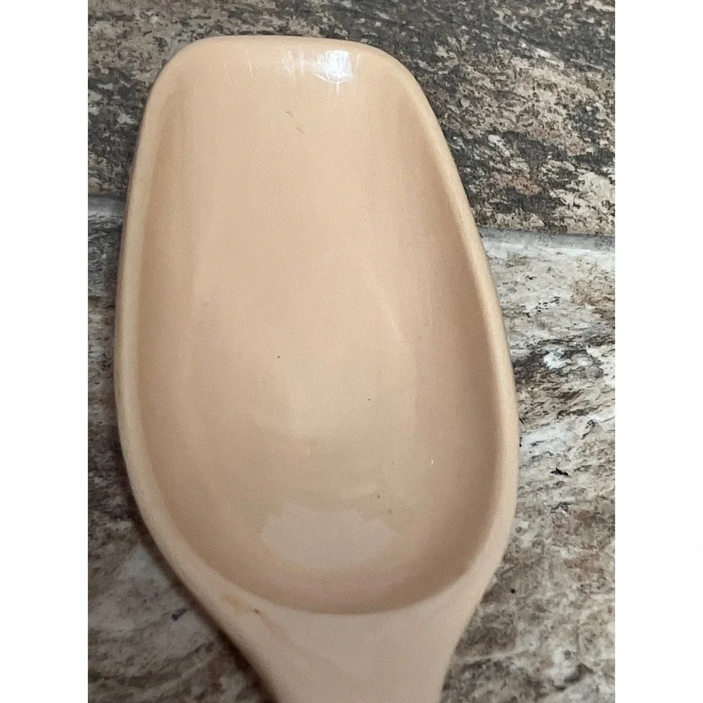Vintage Style Peach Melamine Mixing 10.25 Inch Kitchen Utensil Made in China